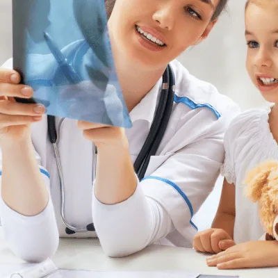 Control de fiebre infantil en Quito